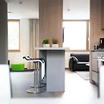 Max Lodging Serviced Apartments