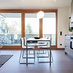 Max Lodging Serviced Apartments